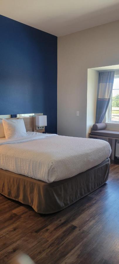 Microtel Inn & Suites By Wyndham Fountain Fort Carson מראה חיצוני תמונה