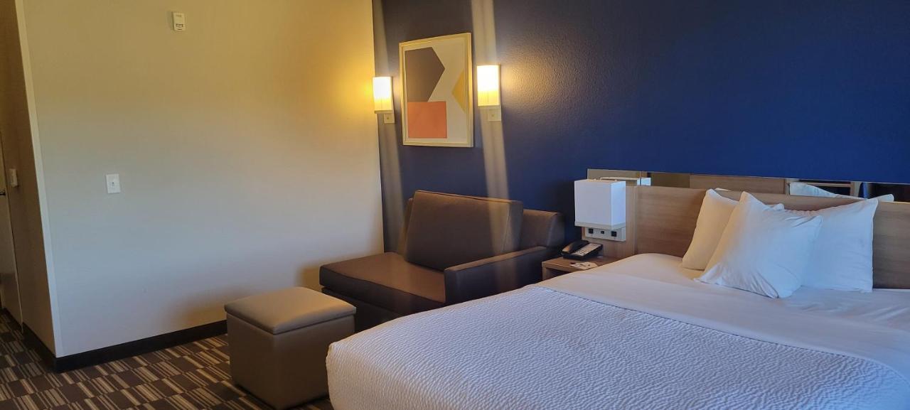 Microtel Inn & Suites By Wyndham Fountain Fort Carson מראה חיצוני תמונה